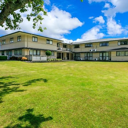 Albany Oak Motel Auckland Extérieur photo