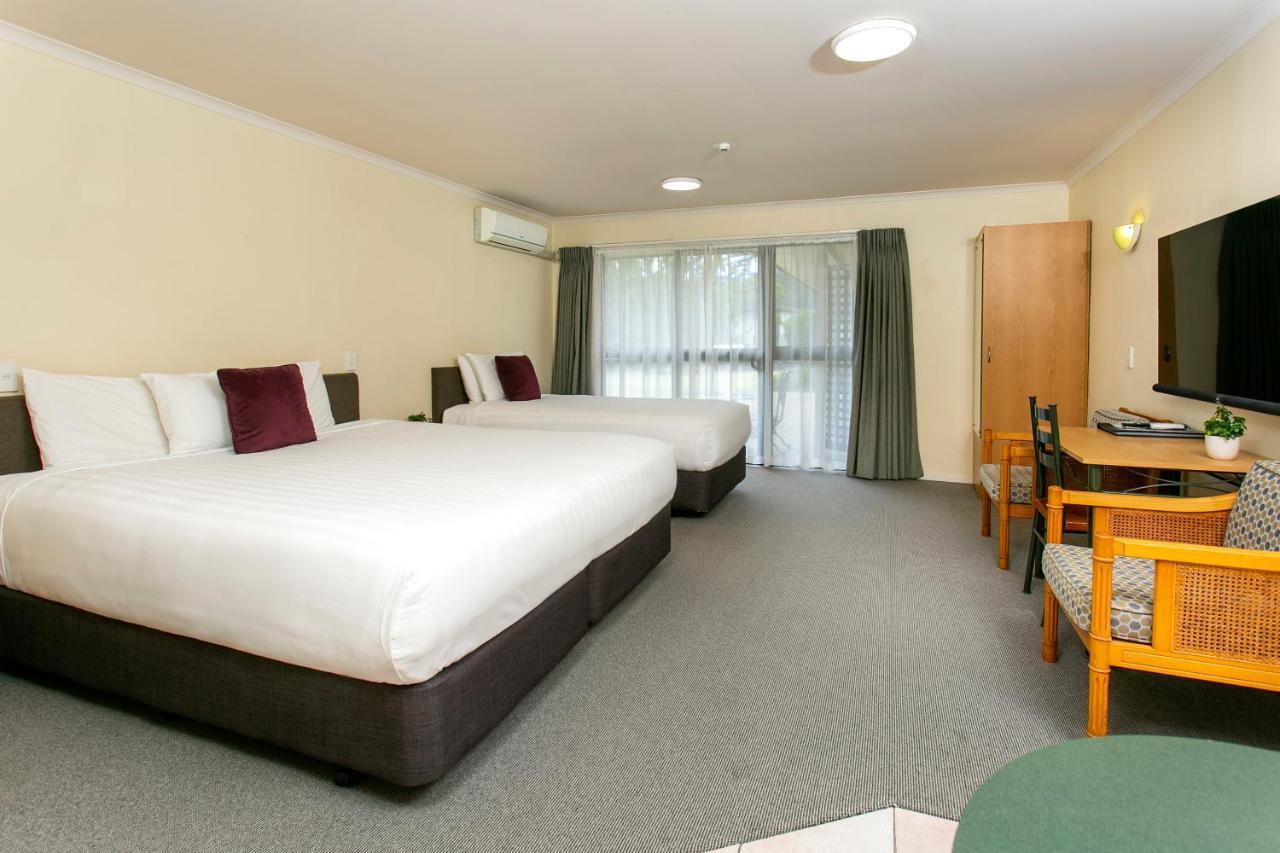 Albany Oak Motel Auckland Extérieur photo