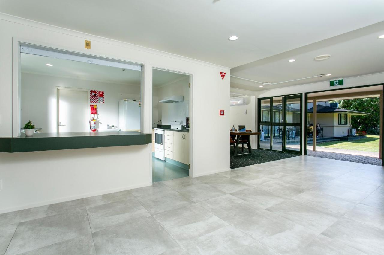 Albany Oak Motel Auckland Extérieur photo